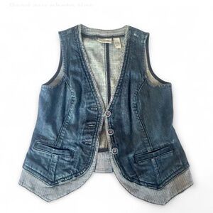 Chico’s Platinum Denim Vest Women’s Size 0 Cotton Spandex Button Up RN 79984